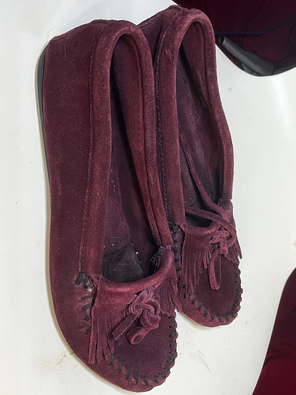 Burgundy Minnetonka Moccasins - Womens size 10